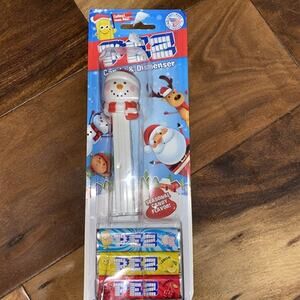 PEZ Snowman Christmas Holiday Dispenser Sealed. Best By 8/12/2025